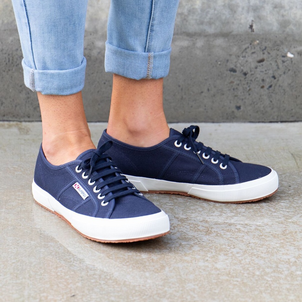 SUPERGA Sneaker Navy and Cream